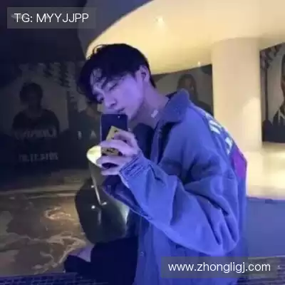 瞿柯耀